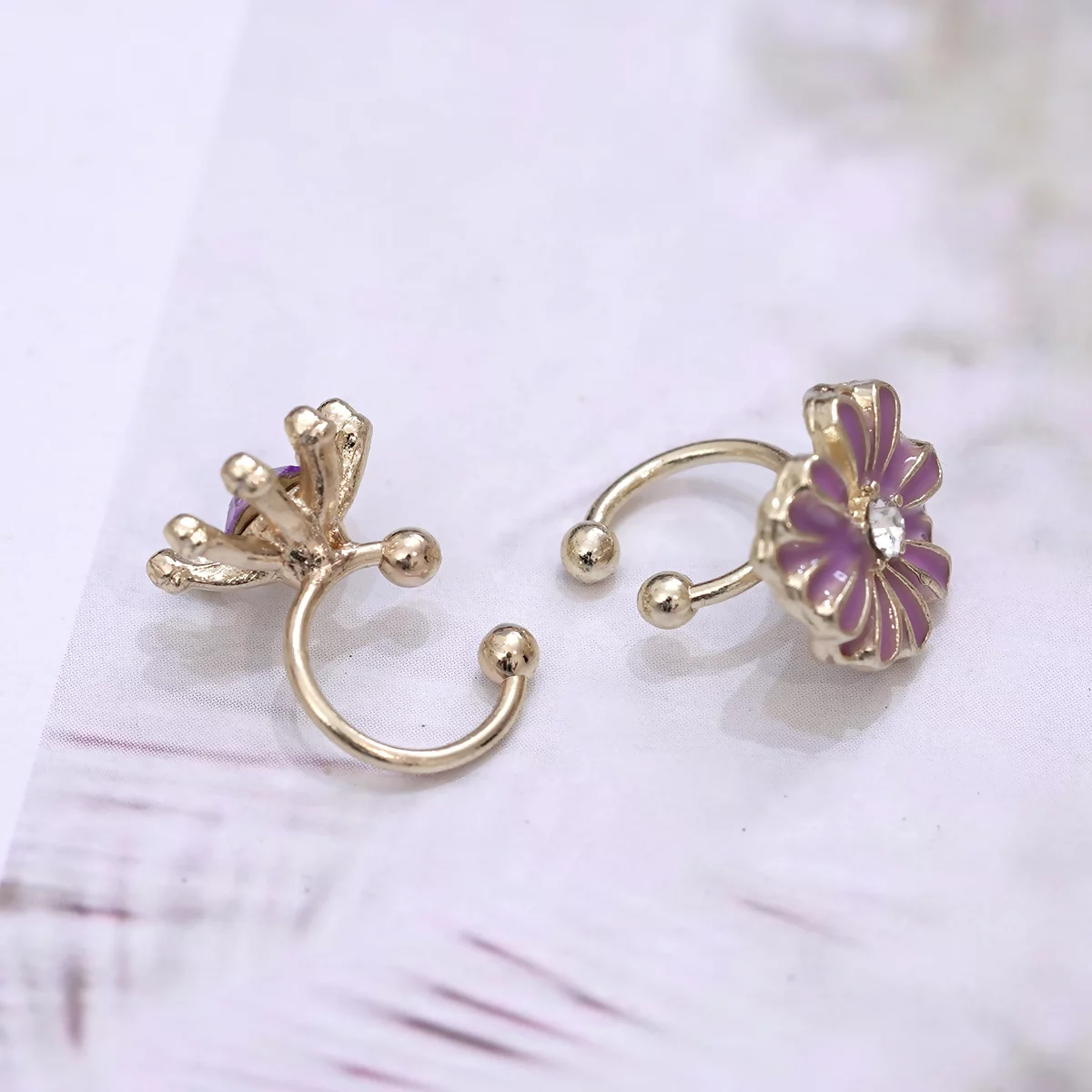 紫雛菊×不對稱U型耳骨夾-第3張