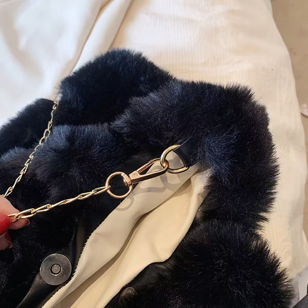 笑臉毛絨絨手提×鍊條斜背包×米白-第3張