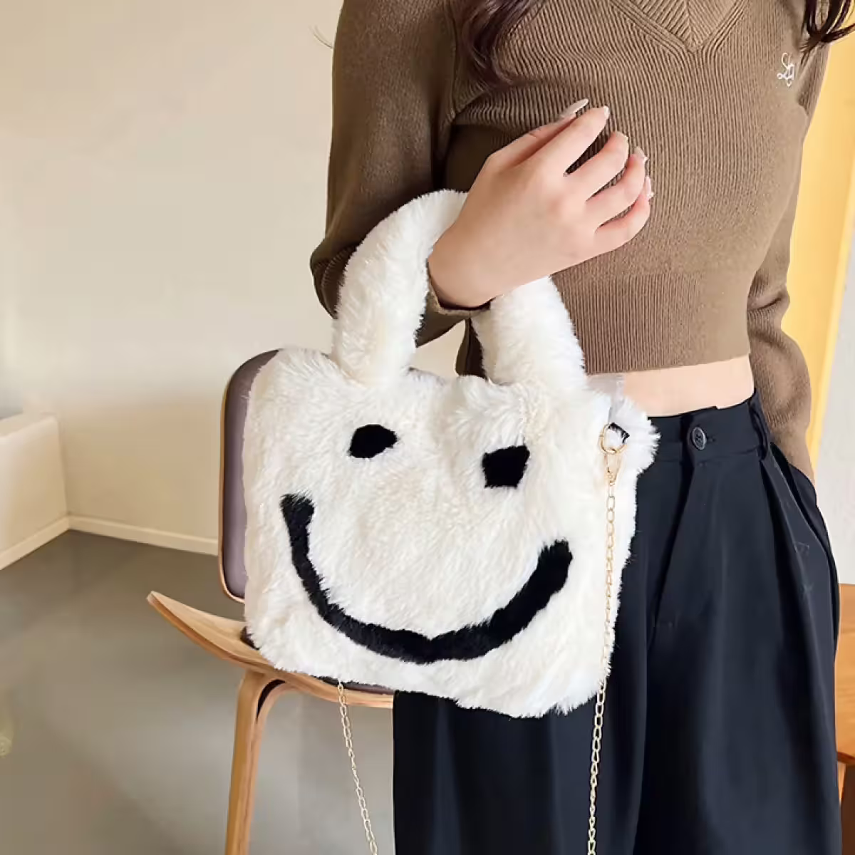 笑臉毛絨絨手提×鍊條斜背包×米白-第6張