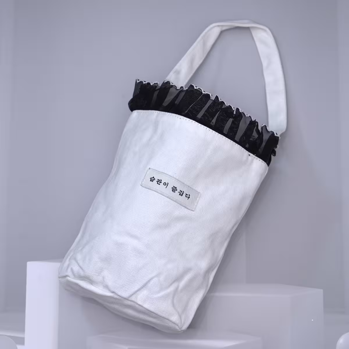 蕾絲邊韓文×輕巧手提袋×白色-第1張