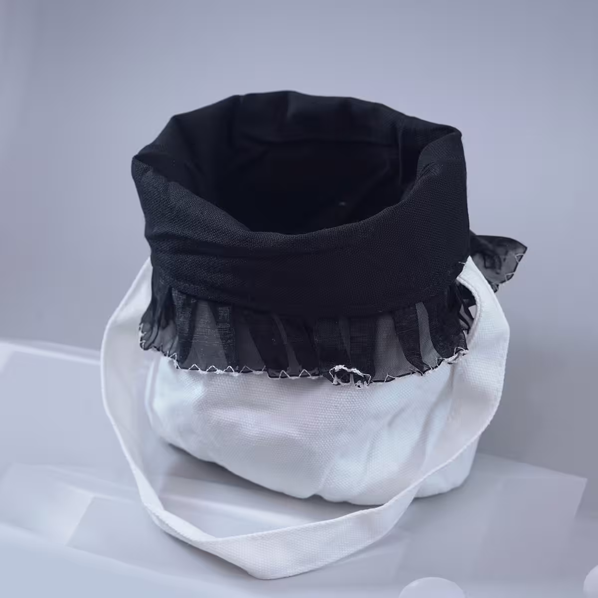 蕾絲邊韓文×輕巧手提袋×白色-第4張