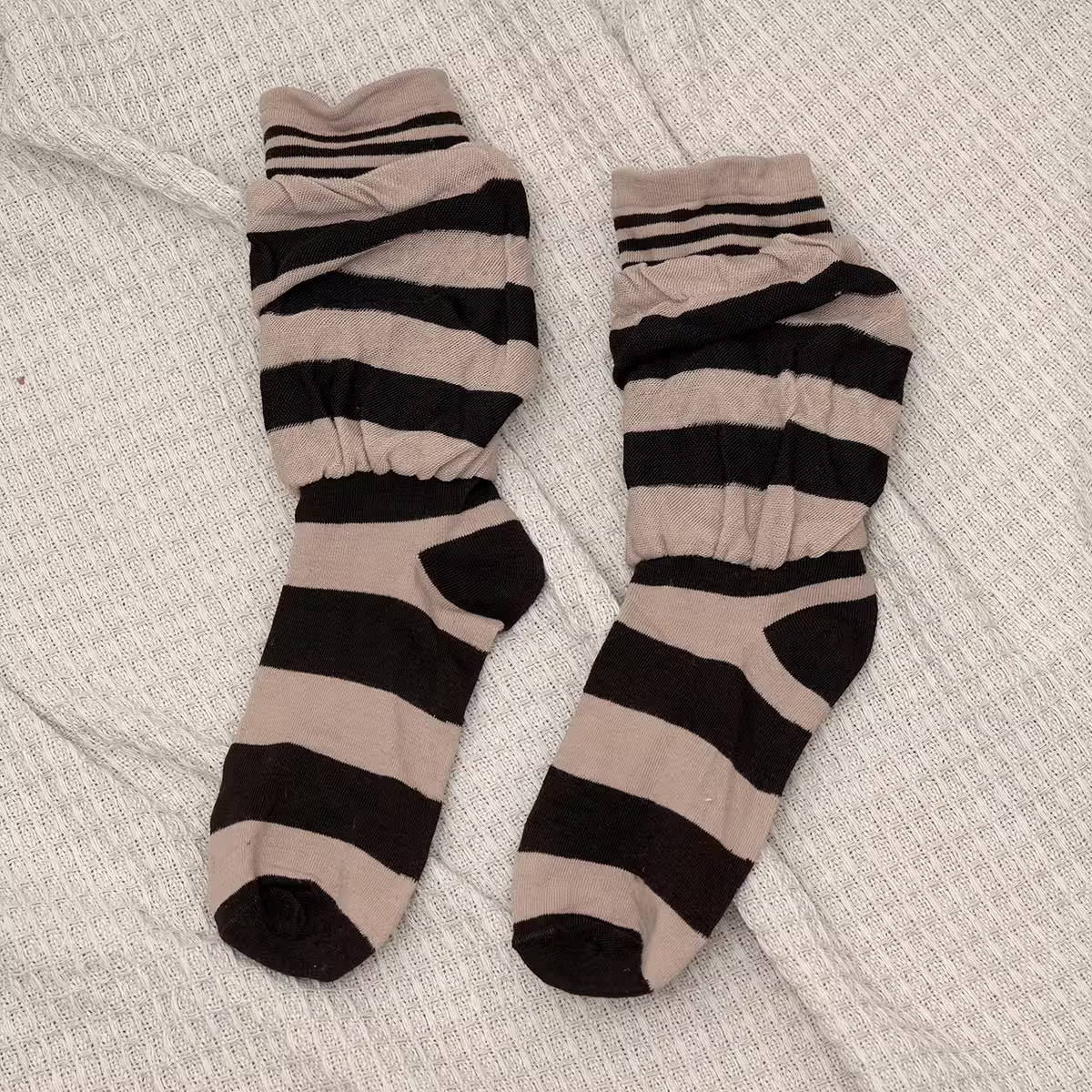 雙層條紋假兩件&times;中筒襪&times;棕咖-第2張