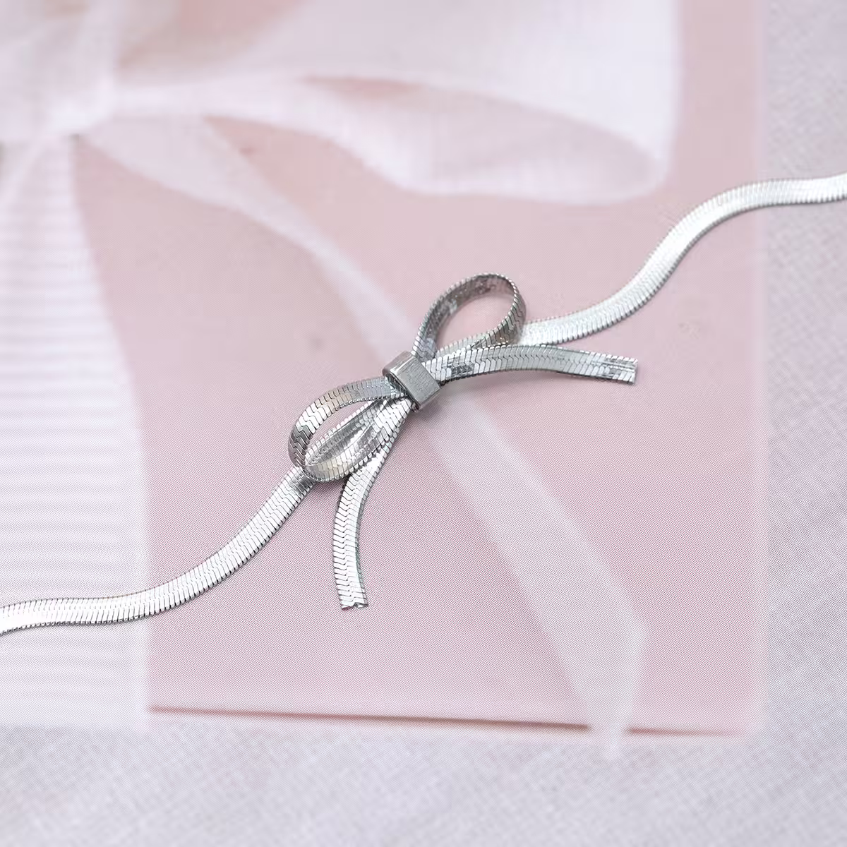 316鋼飾&times;扁平蛇骨蝴蝶結&times;項鍊&times;銀色-第2張