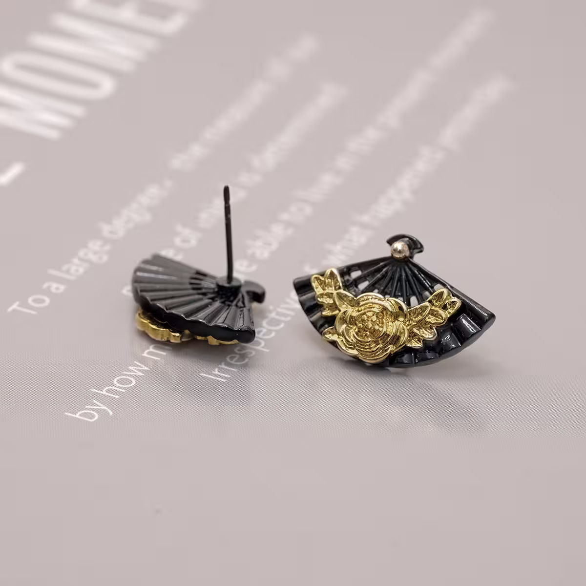 墨扇金牡丹&times;吊墜耳環-第4張