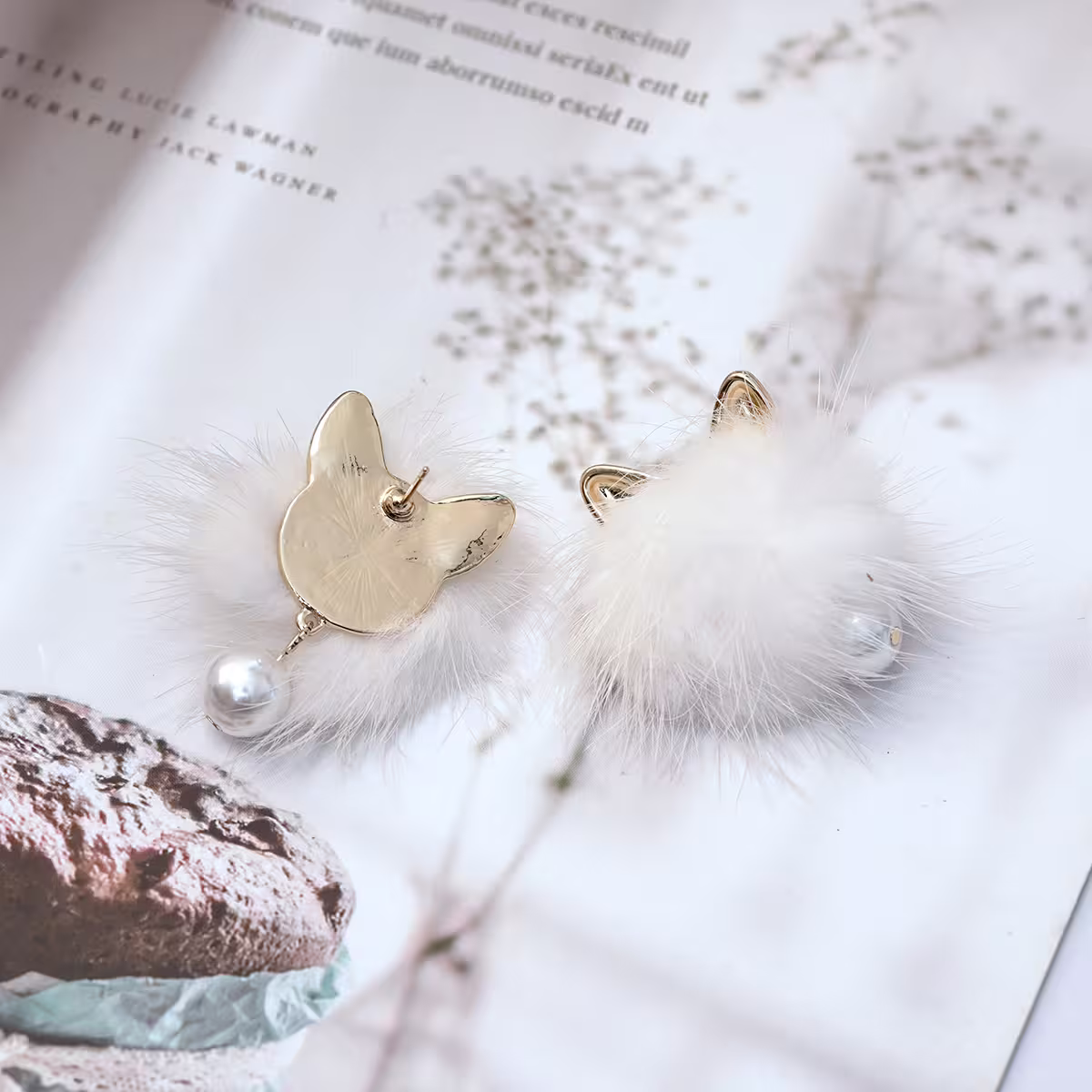 毛絨絨小白貓&times;吊墜耳環-第2張