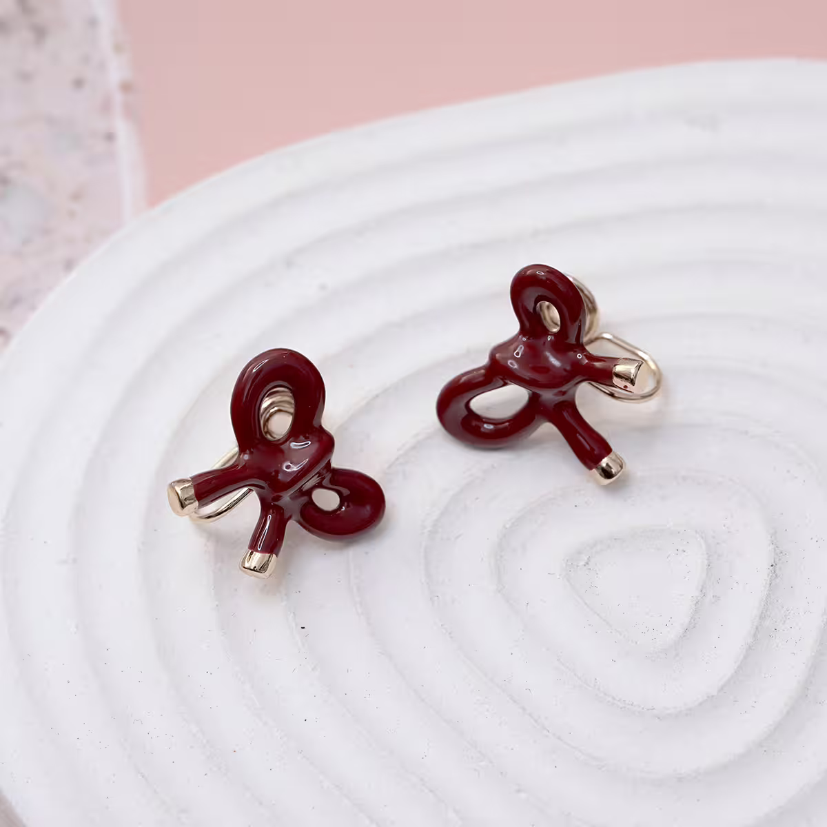 紅色蝴蝶綁結&times;蚊香盤U型耳夾-第3張