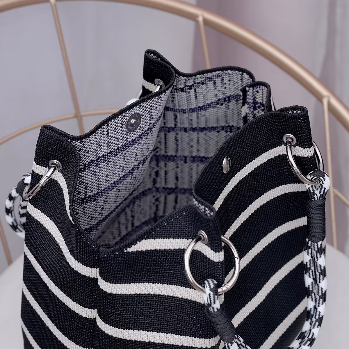黑線條紋&times;針織手提袋-第4張