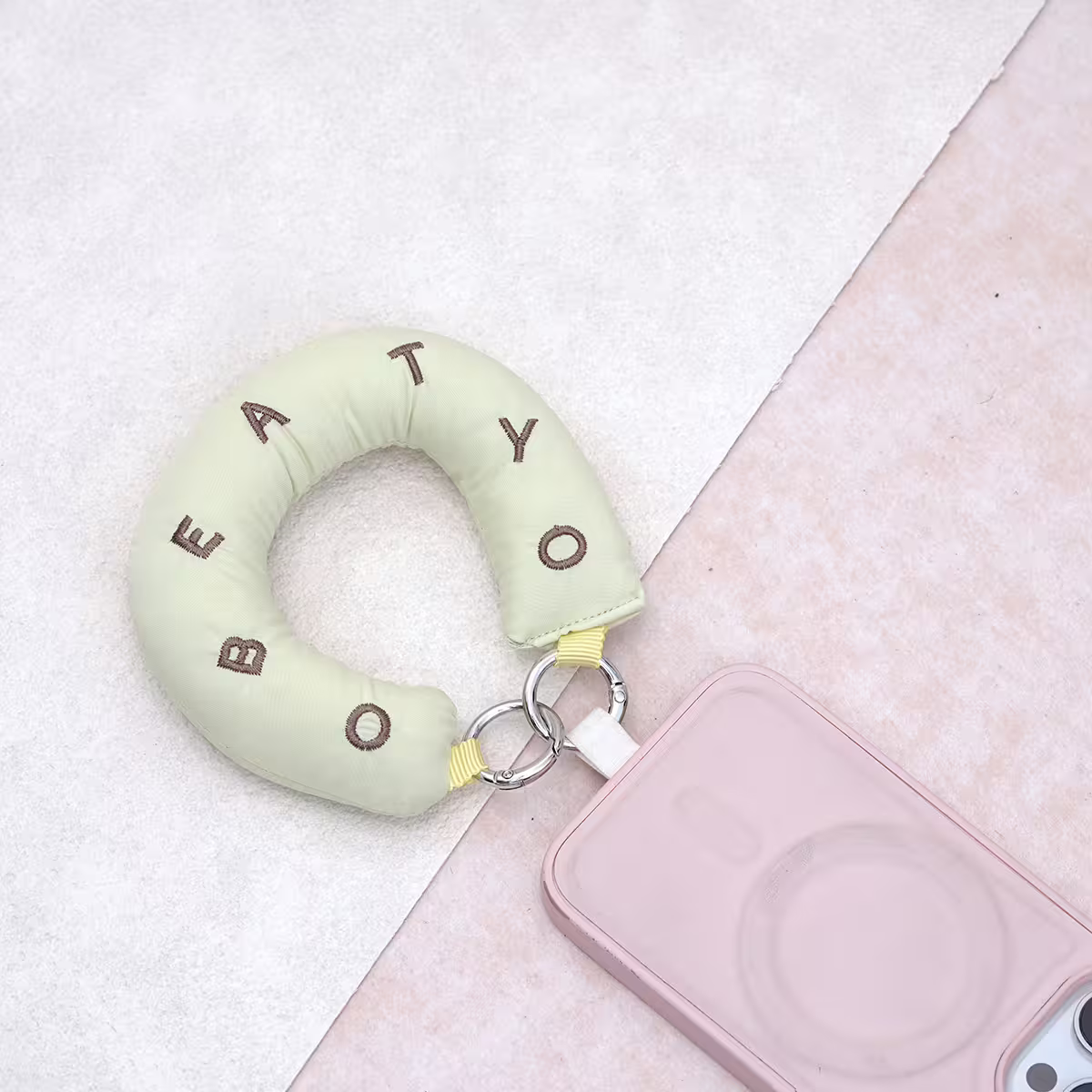 多巴胺澎澎棉字母&times;手機腕帶掛繩&times;綠色-第2張