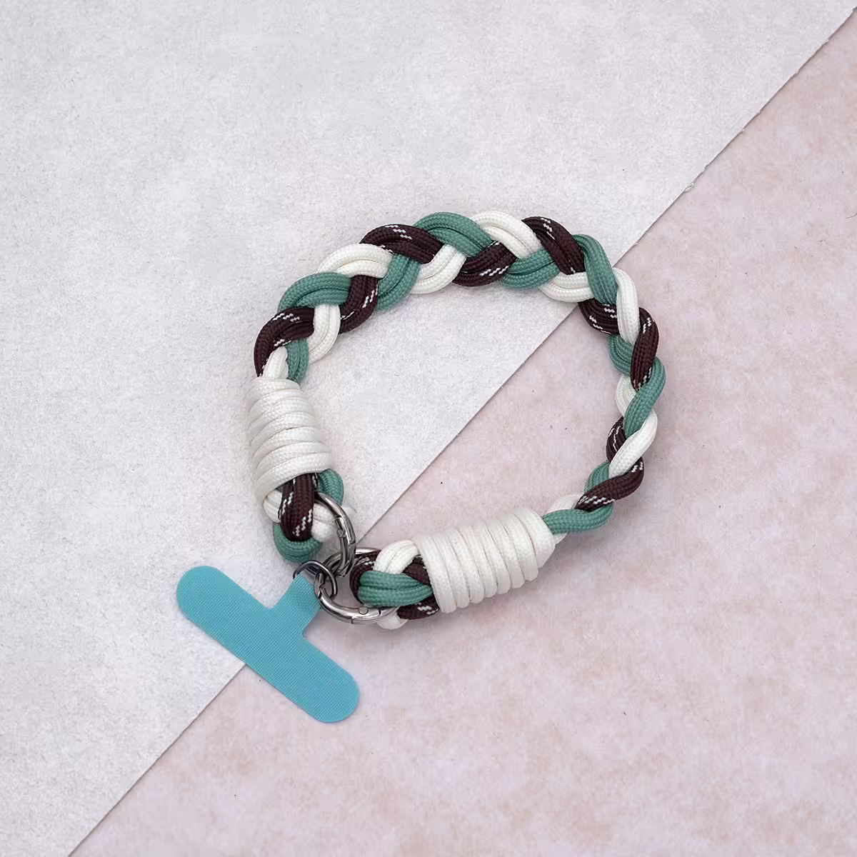 三色麻花辮&times;手機腕帶掛繩&times;綠咖白-第1張