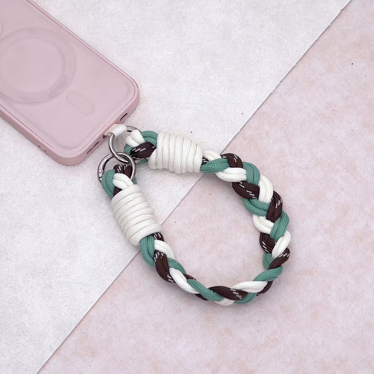 三色麻花辮&times;手機腕帶掛繩&times;綠咖白-第3張