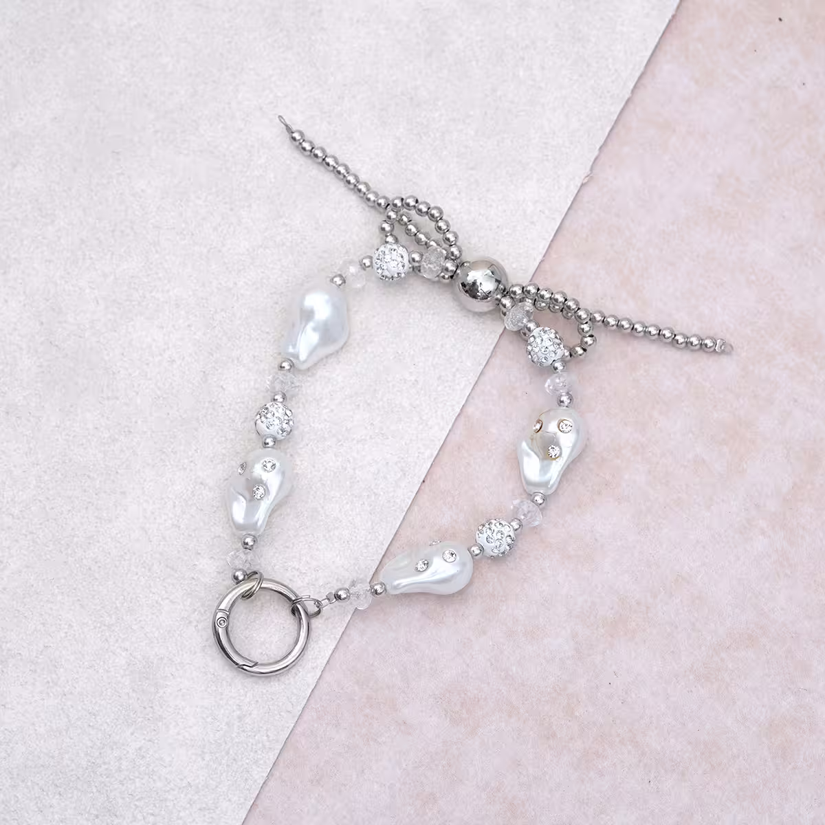 銀珠蝴蝶結珍珠&times;手機腕帶掛繩-第2張