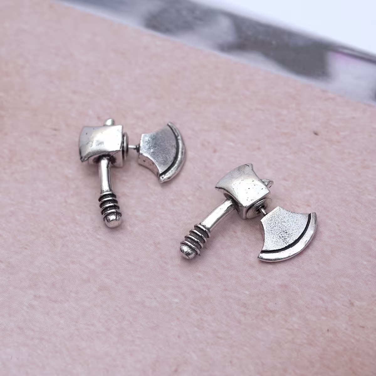 個性復古斧頭&times;後掛式耳環-第1張