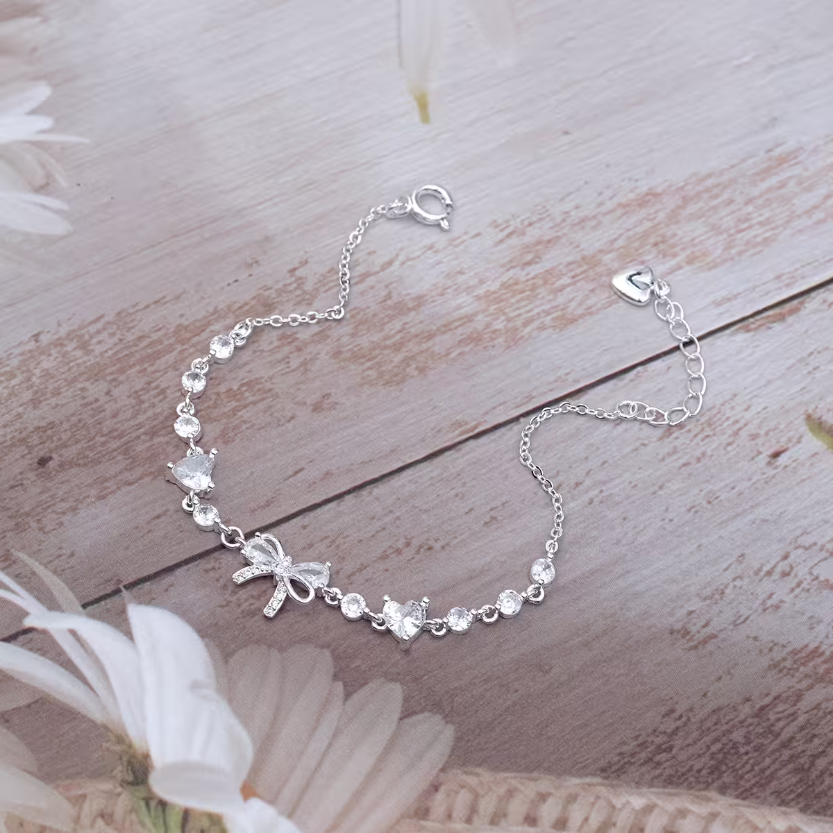 925銀飾&times;蝴蝶結愛心晶鑽&times;手鍊-第1張