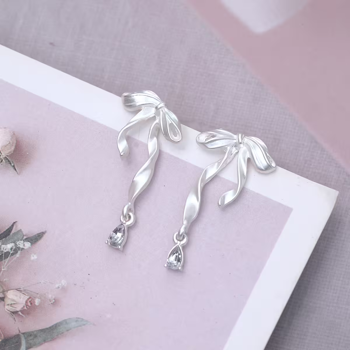 蝴蝶結水滴&times;耳環-第3張