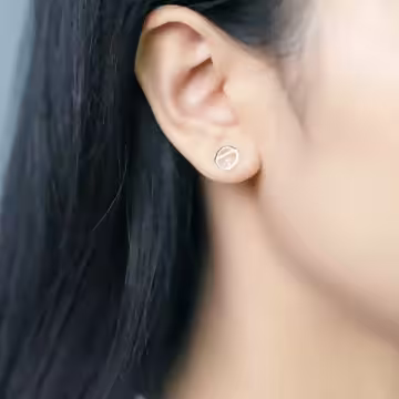 925銀針×機器貓鈴鐺×耳針