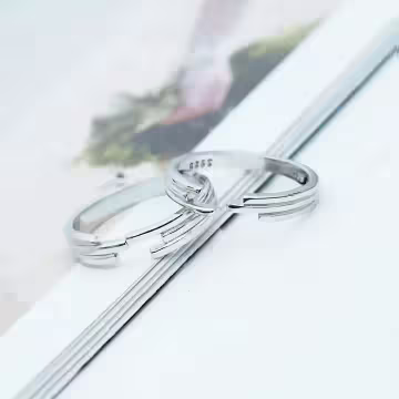 手牽手×情侶對戒