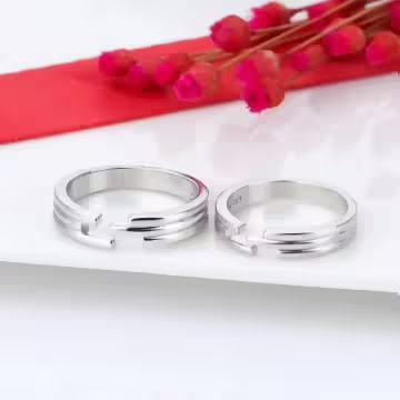 手牽手×情侶對戒