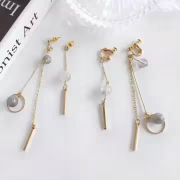 灰晶石一字桿圓環×不對稱吊墜耳環