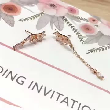 比翼連枝×不對稱吊墜耳環