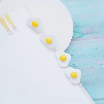 荷包蛋×三角耳夾.avif