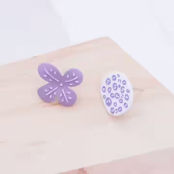 紫花與蓮藕&times;不對稱吊墜耳環