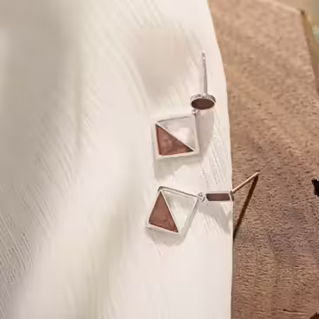 925銀針×琥珀咖鏤空菱形×耳針