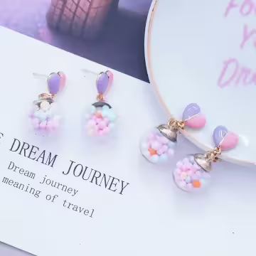 繽樂愛心糖果圓珠&times;三角耳夾