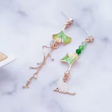 銀杏白貓螺旋流蘇×不對稱吊墜耳環