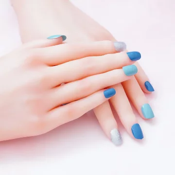 蔚藍系銀蔥亮面×穿戴式手指甲片×二十四入 .avif