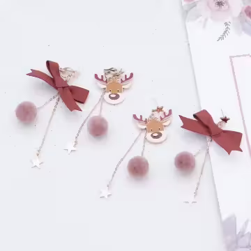 麋鹿蝴蝶結毛球×不對稱吊墜耳環