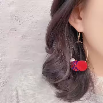 骰子毛球大圓圈×吊墜耳勾×共二色