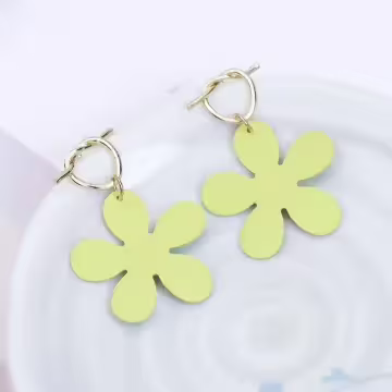 打結愛心小綠花&times;吊墜耳環