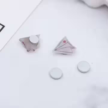 紙飛機小愛心×磁吸耳夾/裝飾小物