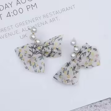 碎花薄紗蝴蝶結珍珠×吊墜耳環×共二色