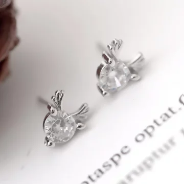 925銀針×晶鑽小麋鹿×耳針.avif