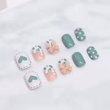 綠心蝴蝶結牛奶紋亮面×穿戴式手指甲片×二十四入