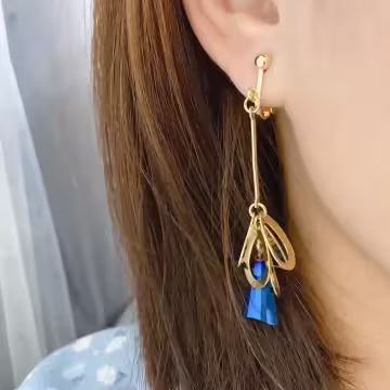 金屬鏤空花瓣藍晶柱×吊墜耳環