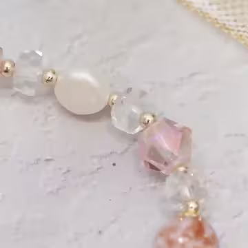 甜粉燦金垂墜珍珠×固定式串珠手鍊