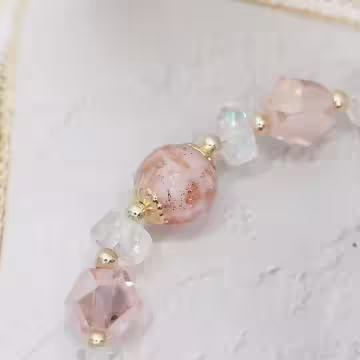 甜粉燦金垂墜珍珠×固定式串珠手鍊