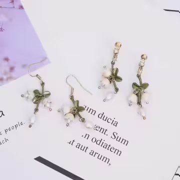 珍珠鈴蘭花甜美流蘇×螺旋耳夾