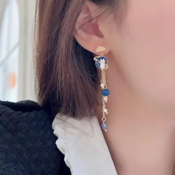 星球裡的小貓×吊墜耳環.avif