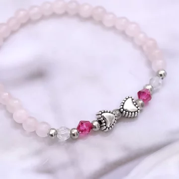 細串粉水晶愛心×固定式串珠手鍊.avif