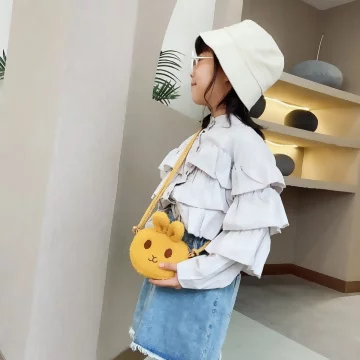 絨毛兔寶寶×棉繩斜背包×黃色.avif