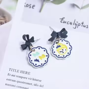 花邊灰姑娘×不對稱耳環