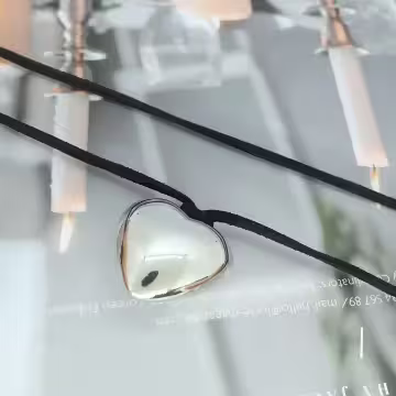 皮繩光面大愛心×長項鍊