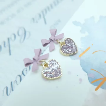 玫瑰閃粉白銀亮面×穿戴式手指甲片×二十四入 .avif