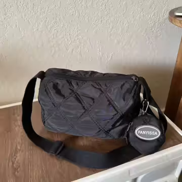 菱格紋枕頭包(附零錢包)×斜背包×黑色