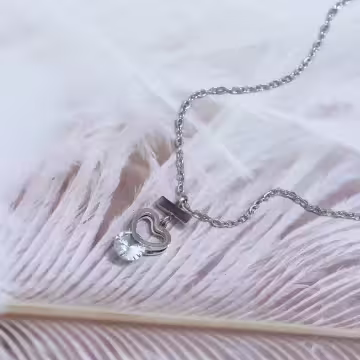 316鋼飾×心型鑽×鎖骨項鍊×銀色