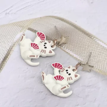 舞扇的吉祥貓×吊墜耳環 .avif