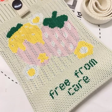 透粉方鑽亮面×穿戴式手指甲片×二十四入 .avif